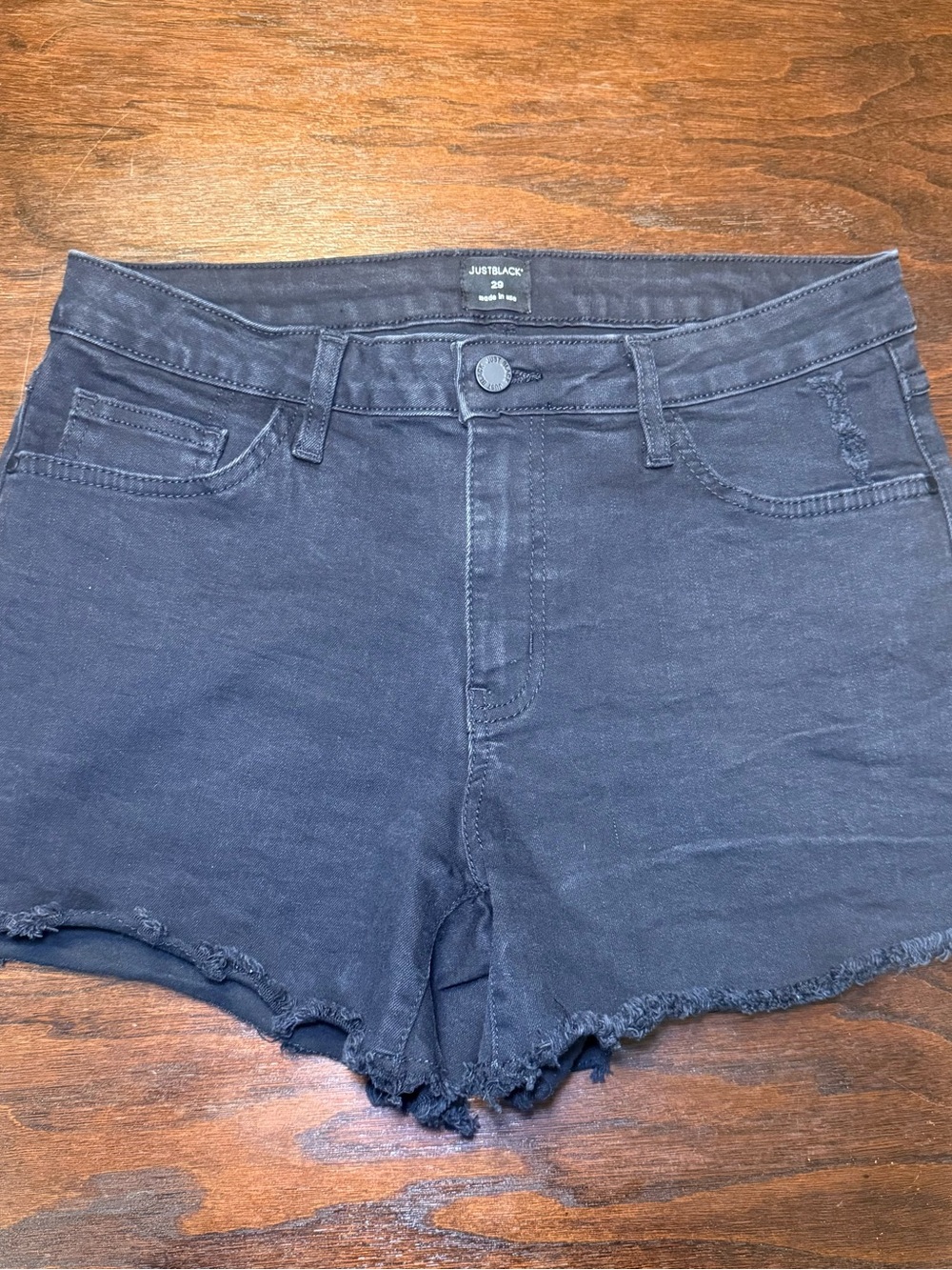 Just Black Denim Washed Black High Rise Frayed Cutoff Shorts Women’s Size 29